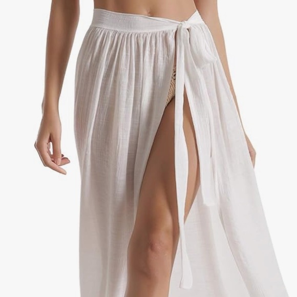 Eicolorte Beach Sarong Pareo Womens Semi-Sheer Swimwear Cover Up Skirt in white - Picture 2 of 6